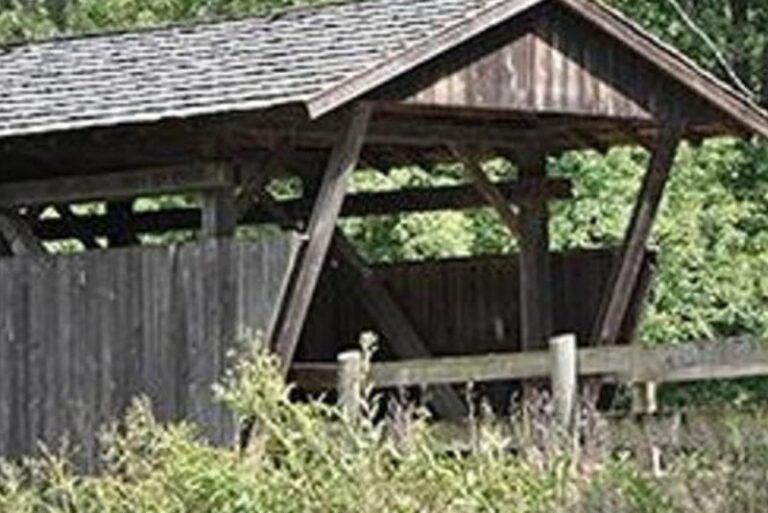 Helmick Covered bridge 1 768x513